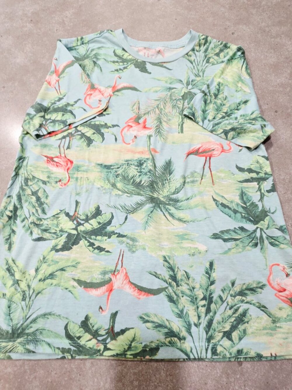 OLD NAVY Women's Tropical Print Short Sleeves Tee Shirt - Green/Pink - Medium - Picture 3 of 11
